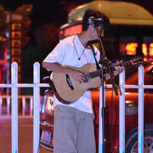 巜裸体舞会台湾DVD
